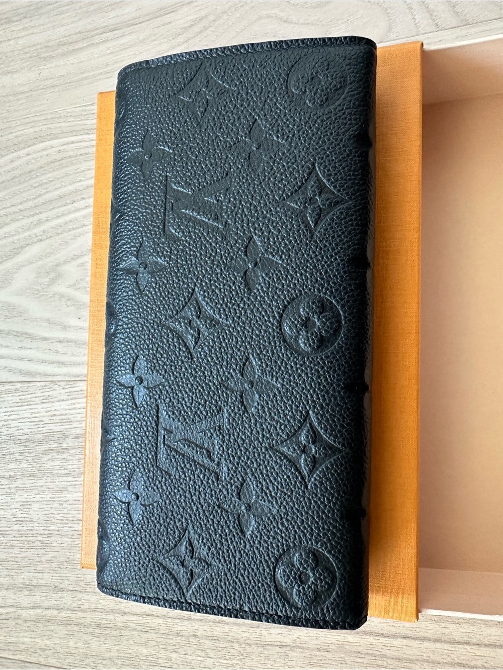 Louis Vuitton Black Monogram Embossed Leather Long Wallet with Gold Button - Picture 5 of 7